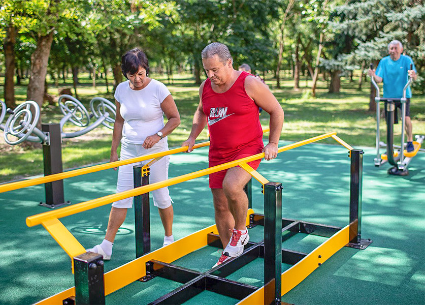 Wir sind die Nummer eins und wir wachsen weiter.</br>Wir lieben Sport und Spielplätze!