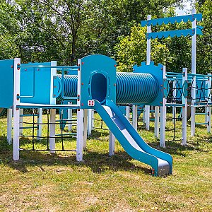 Das Dorf Nemčiňany hat einen neuen Spielplatz Das Dorf Nemčiňany hat einen neuen Spielplatz